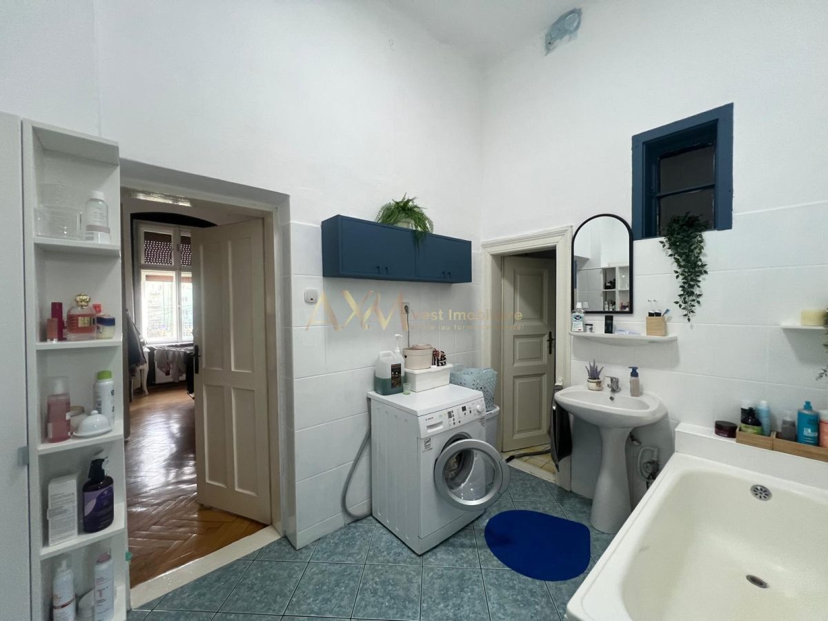 Vanzare apartament 4 camere - foto 10