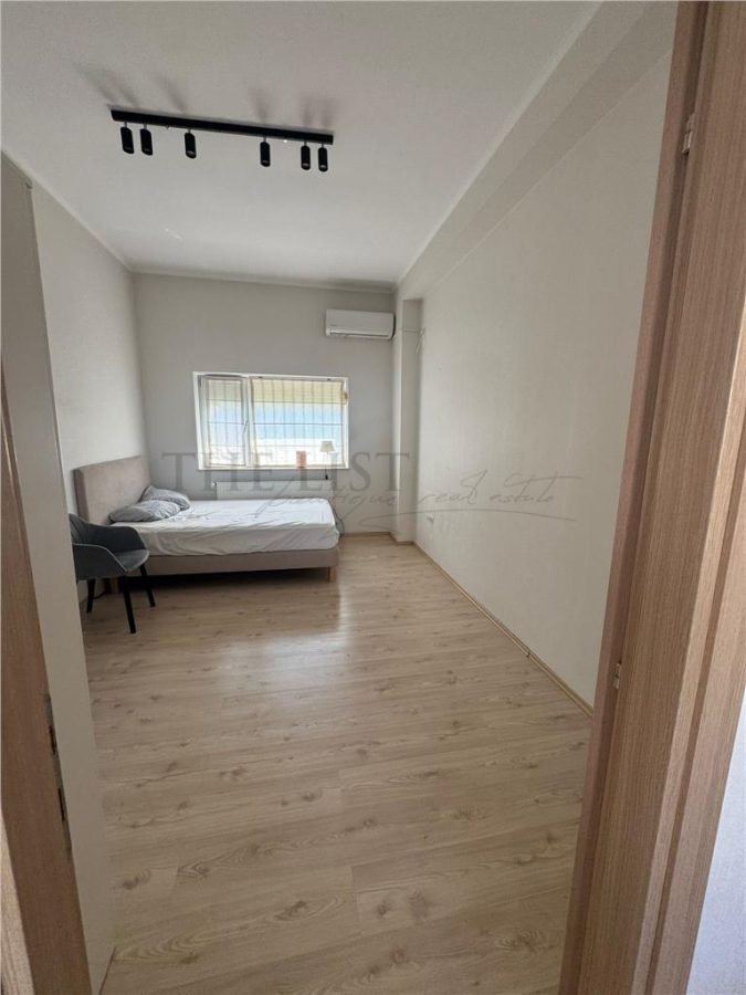 Vila 5 camere cu curte matura in Otopeni - foto 20