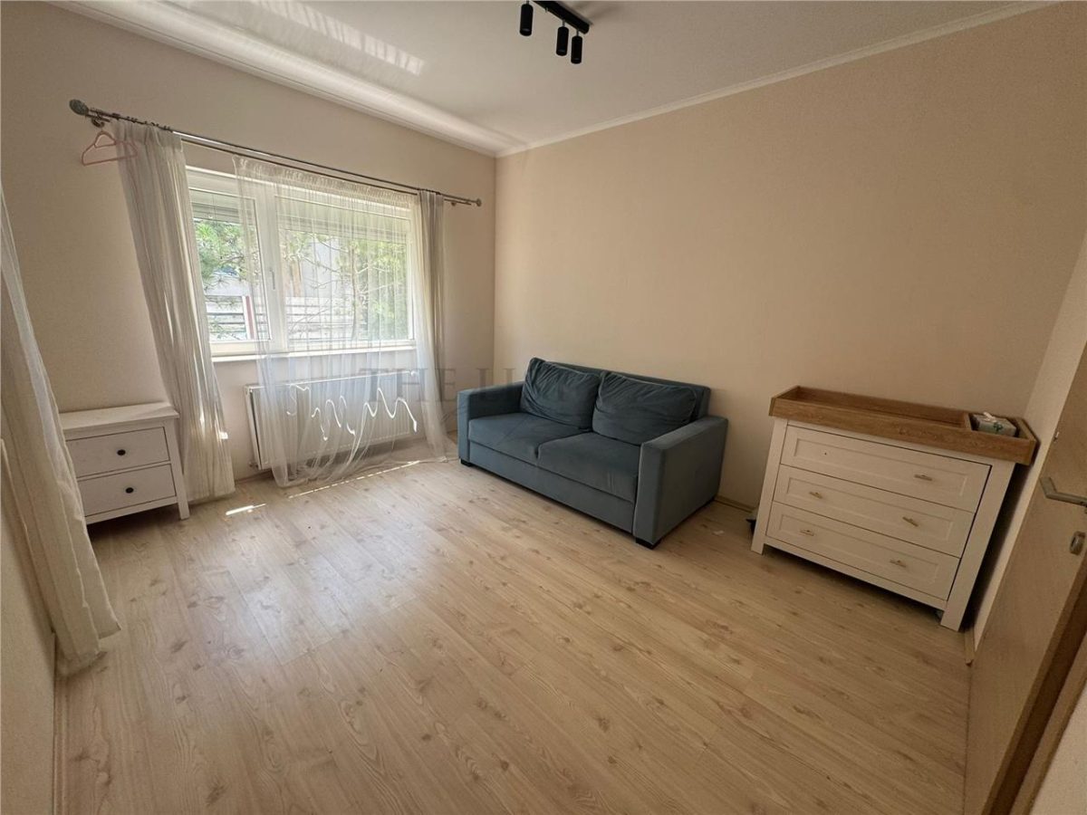 Vila 5 camere cu curte matura in Otopeni - foto 21