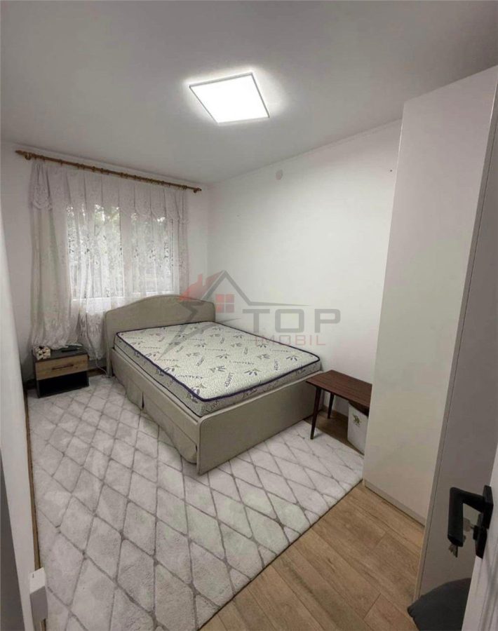 Etaj 1, fara risc, 3 camere semidecomandat bulevardul Tutora - foto 2