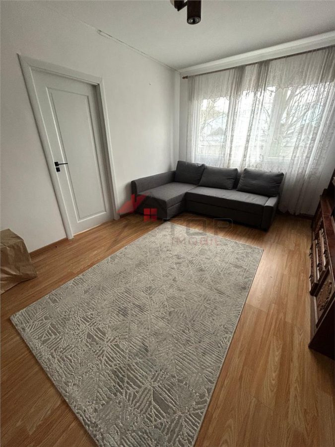 Etaj 1, fara risc, 3 camere semidecomandat bulevardul Tutora - foto 5