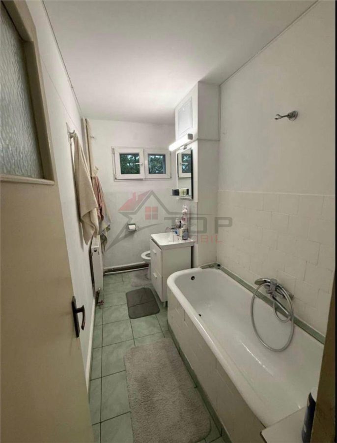 Etaj 1, fara risc, 3 camere semidecomandat bulevardul Tutora - foto 8