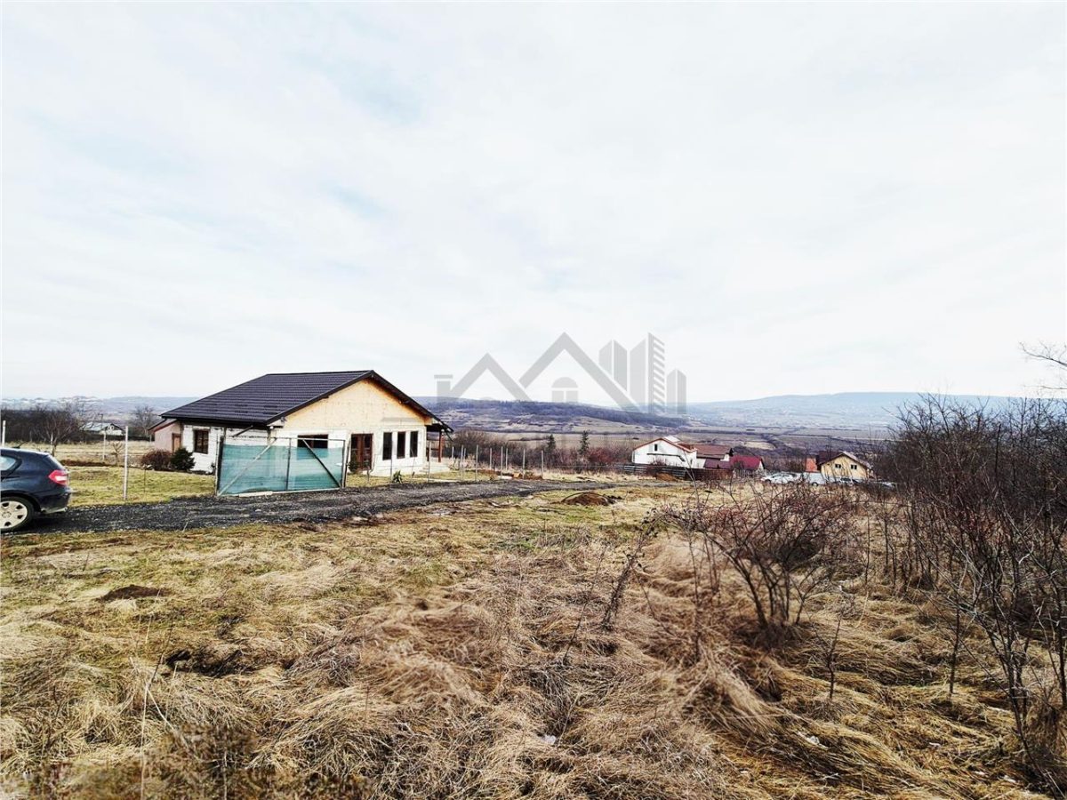 Teren pentru casa cu vedere frumoasa - foto 2