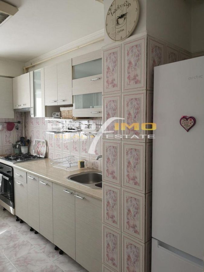 Tomis Nord, apartament decomandat 3 camere renovat,etaj intermediar, 129000 euro - foto 3