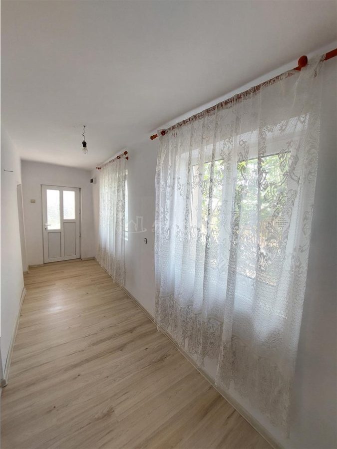 Casa tip PARTER, 130 mp, 4 camere, TEREN 1270 mp, str Orizontului - foto 5