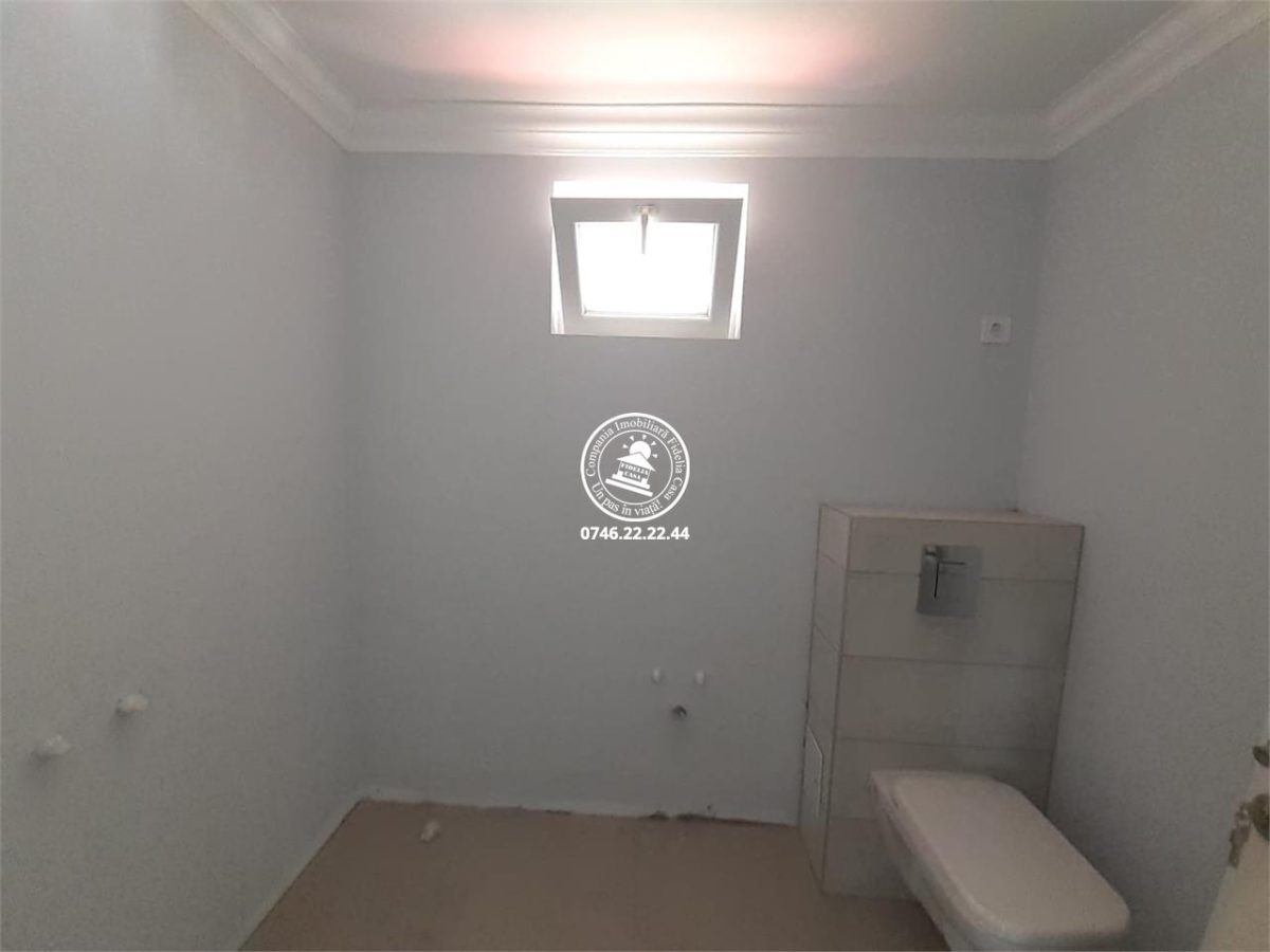 Vila  de vanzare  Breazu, - foto 14