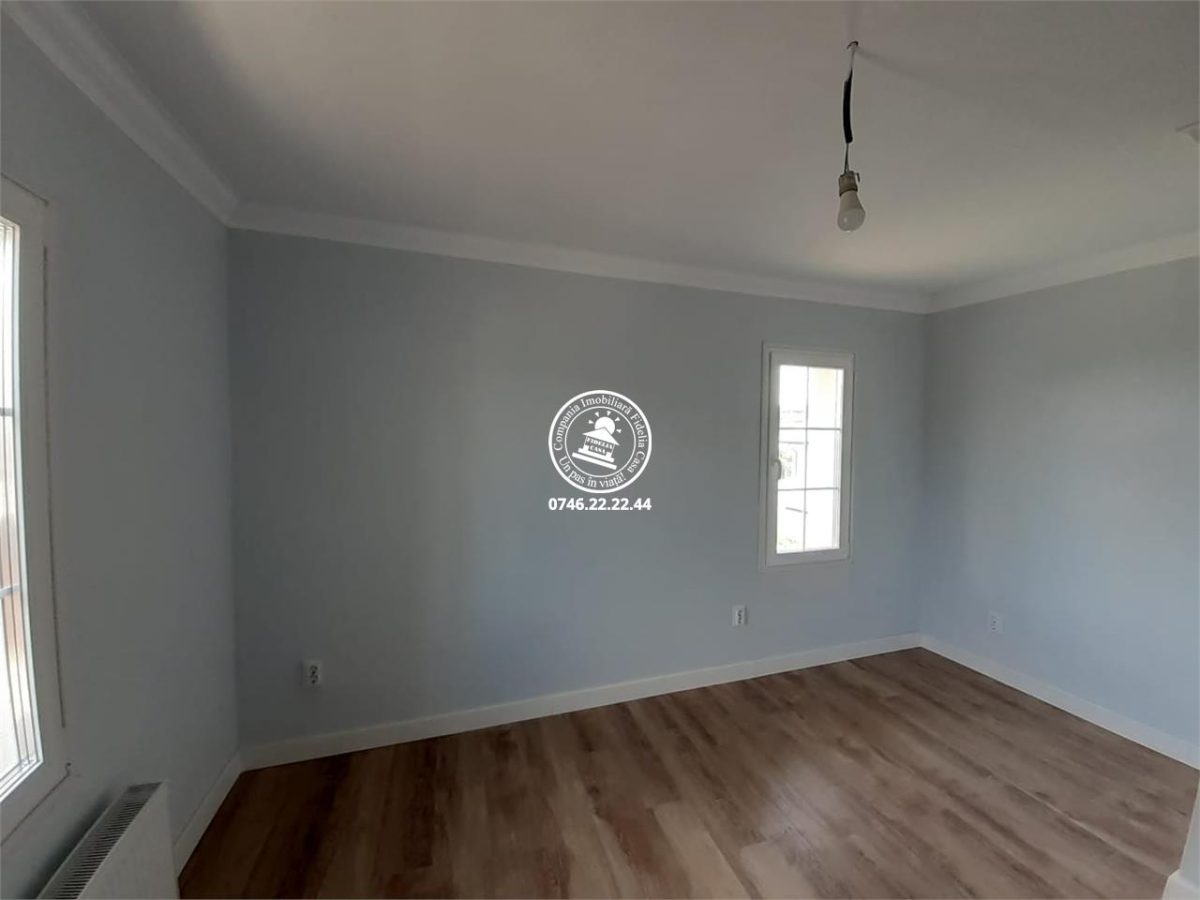 Vila  de vanzare  Breazu, - foto 16