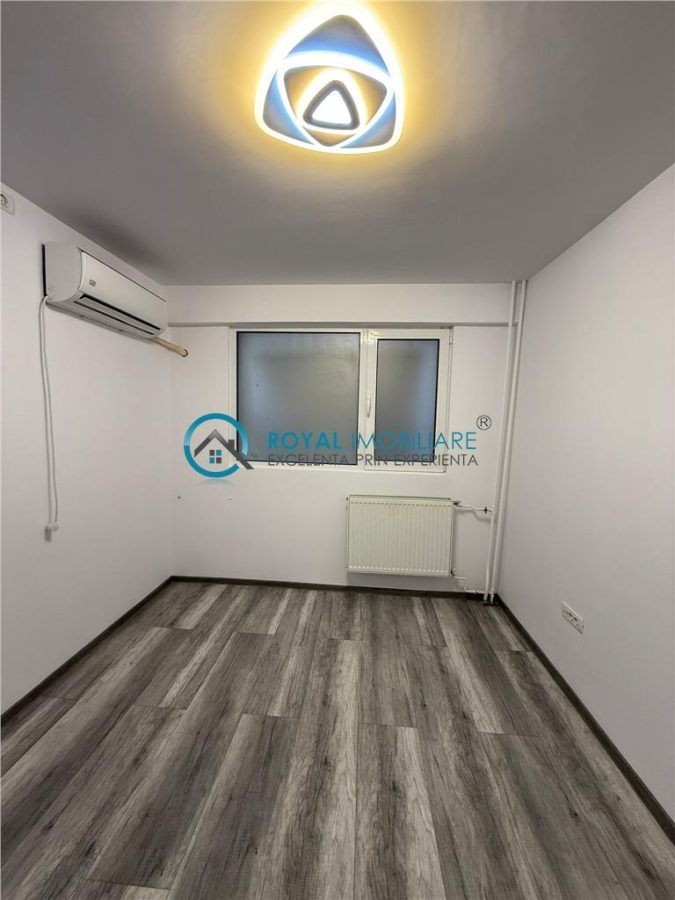 Royal Imobiliare - Vanzare Apartament zona Republicii - foto 2
