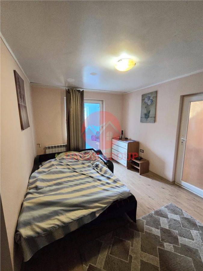 Apartament 3 Camere, Parter, Camera de Comert - foto 2