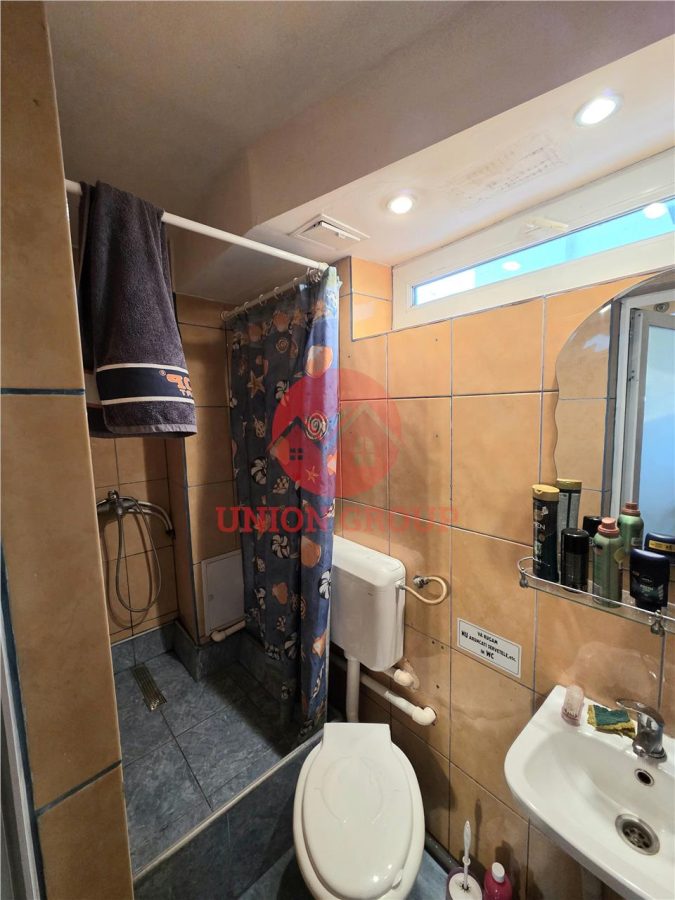 Apartament 3 Camere, Parter, Camera de Comert - foto 9