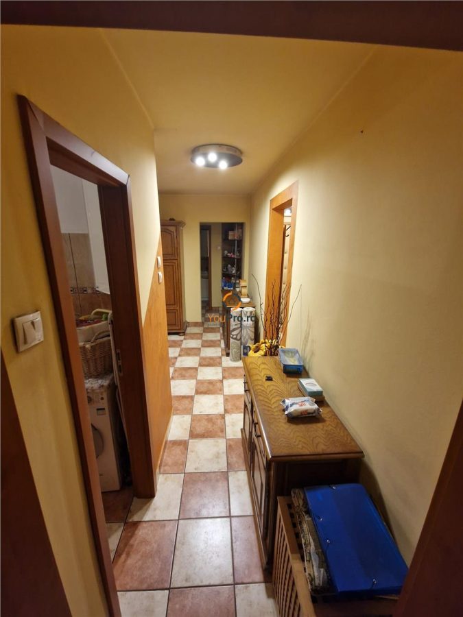 Decomandat 4 camere etaj 1 Circumvalatiunii/Iulius Town - foto 20