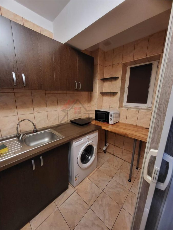 Inchiriere garsoniera in Nicolina (Gara International) - foto 4