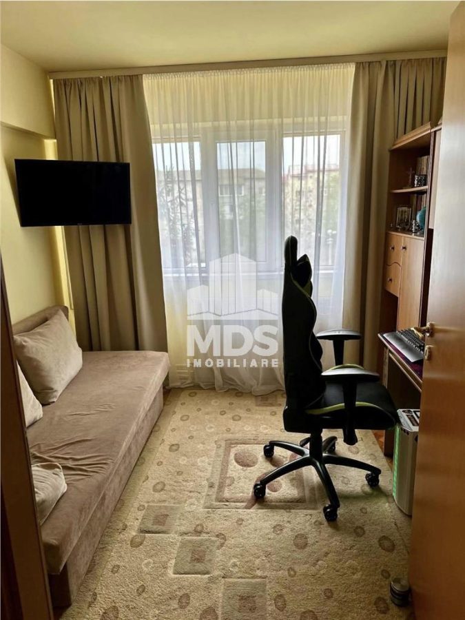 Decomandat, mobilat si utilat in bloc anvelopat linga Shopping City - foto 6