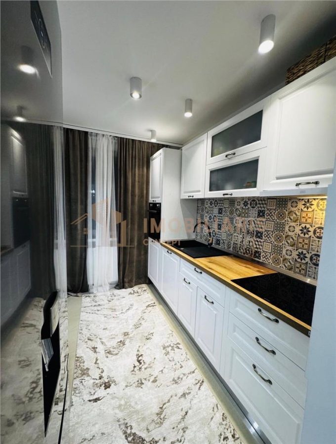 Apartament 3 camere de vanzare, zona Cartierul Sasar - foto 3