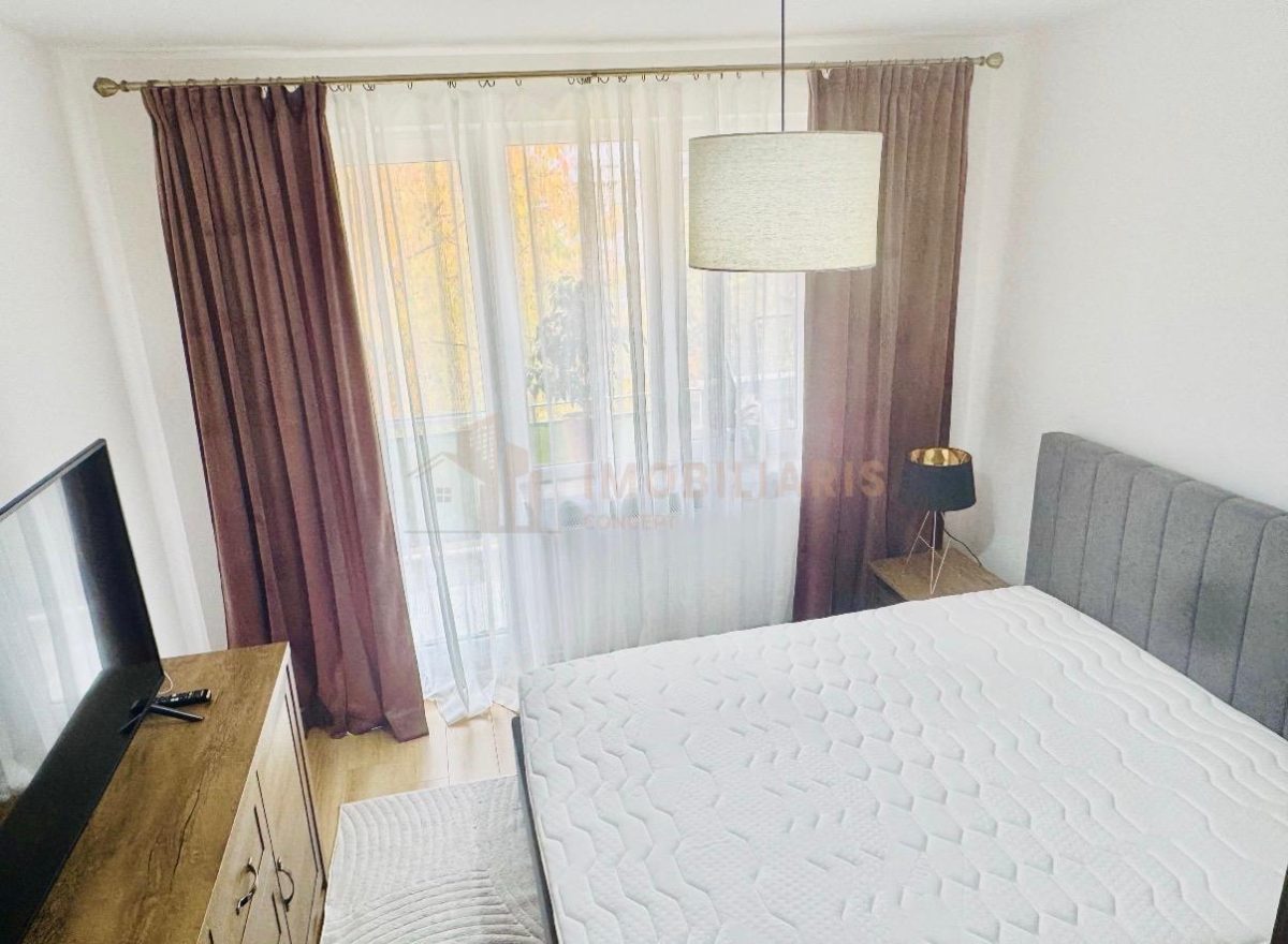 Apartament 3 camere de vanzare, zona Cartierul Sasar - foto 6
