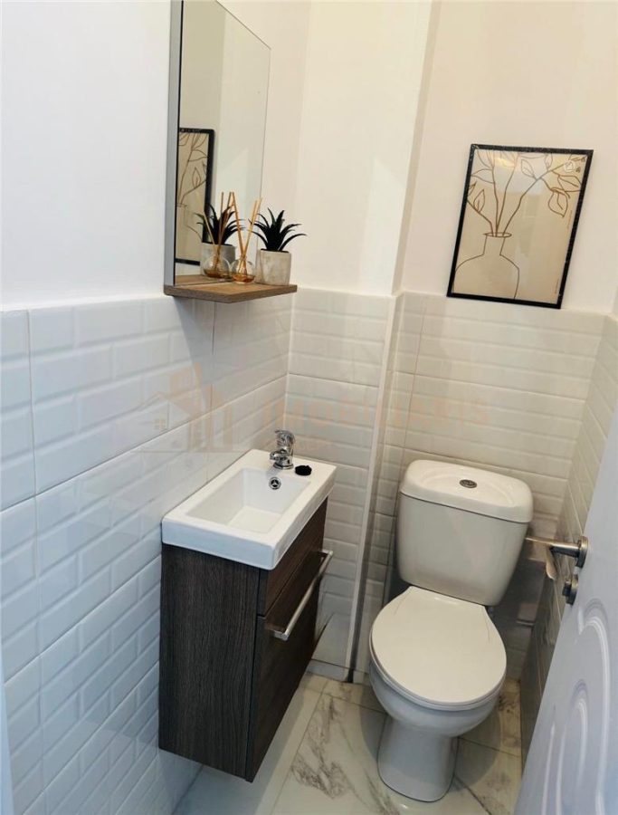 Apartament 3 camere de vanzare, zona Cartierul Sasar - foto 8