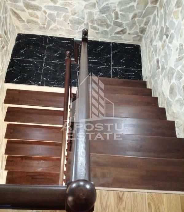 Jumatate de duplex de inchiriat, curte proprie, Ghiroda - foto 8