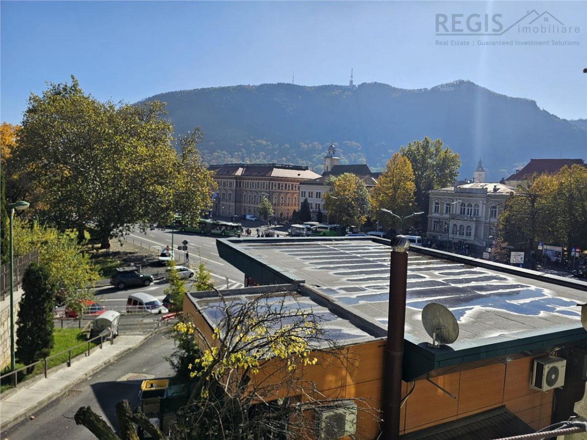 Studio Livada Postei  ULTRACENTRAL Brasov cu parcare, beci si anexa - Brasov