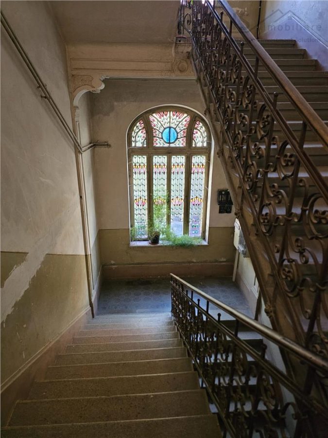 Studio Livada Postei  ULTRACENTRAL Brasov cu parcare, beci si anexa - foto 16