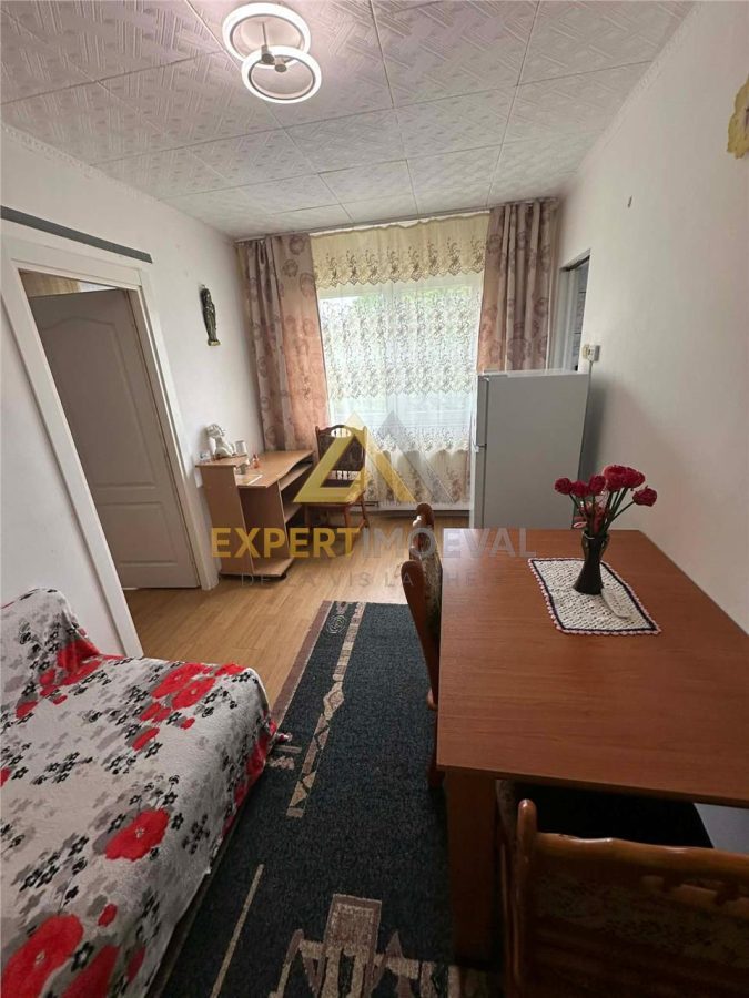 Vand apartament George Enescu,  31mp, etaj 4/4 pret mic 42.000 euro - foto 2