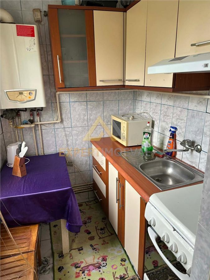 Vand apartament George Enescu,  31mp, etaj 4/4 pret mic 42.000 euro - foto 4