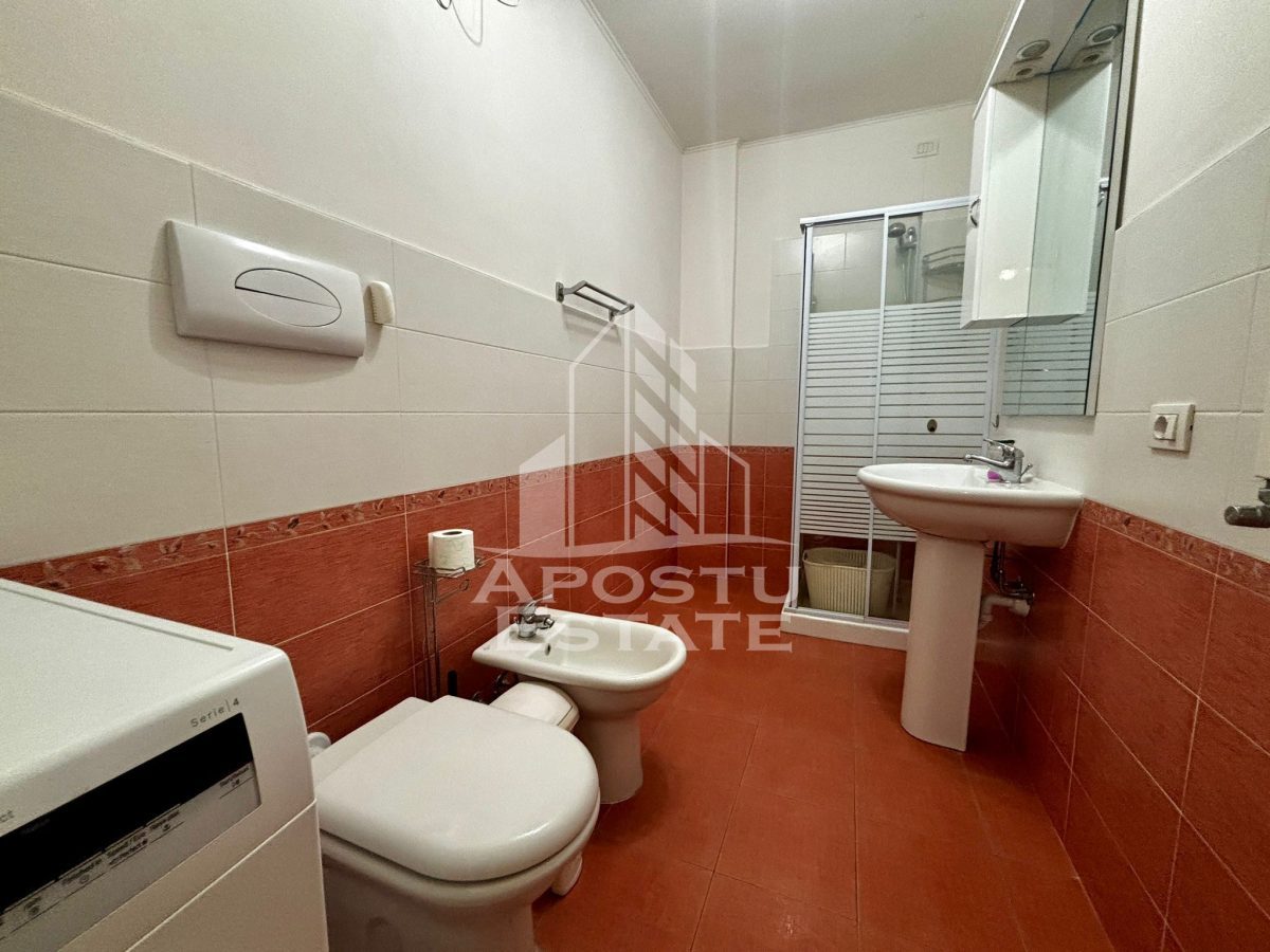 Apartament cu 3 camere de inchiriat, Timisoara, zona Gheorghe Lazar - foto 10