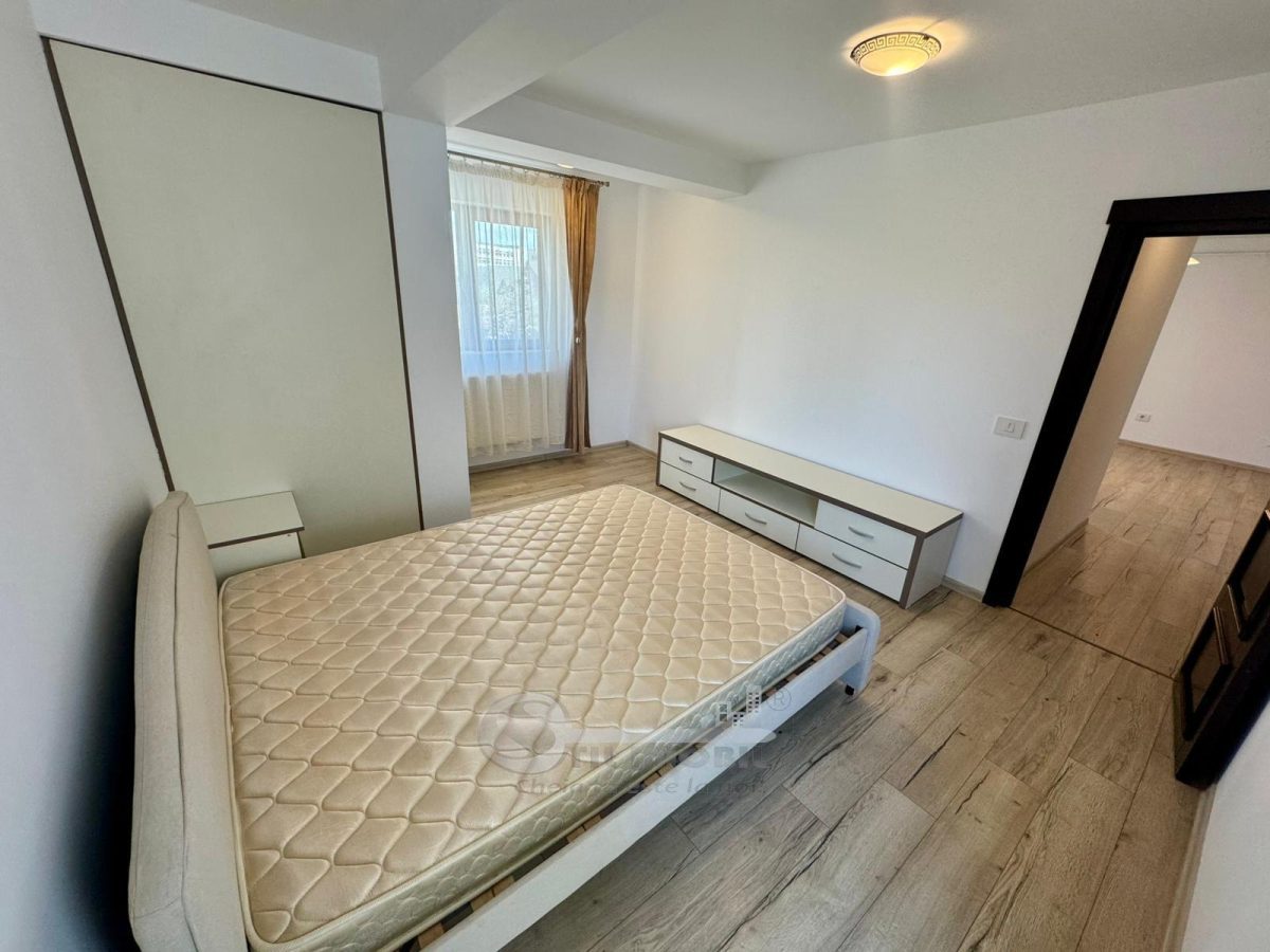 Apartament 3 camere, 76mp, la 2 min de Palas, Parcare inclusă - foto 7