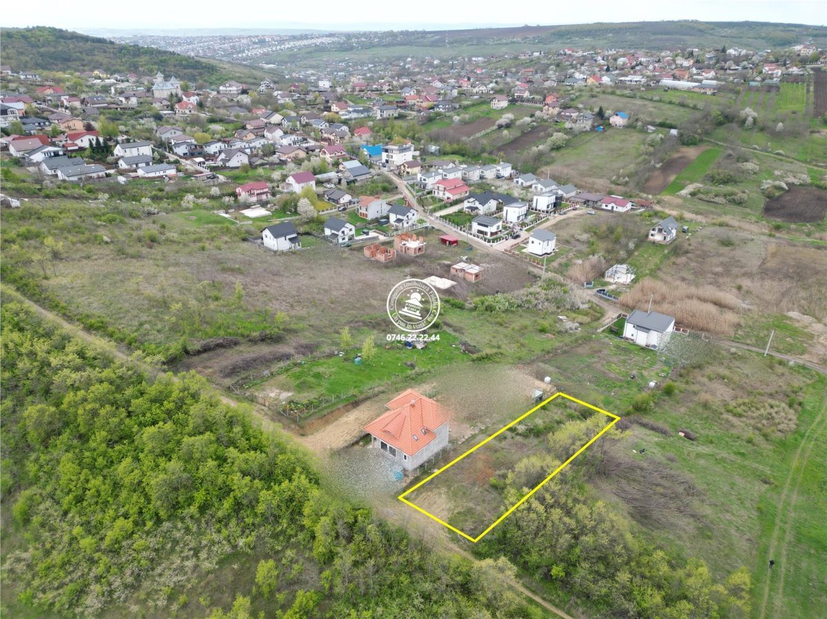 Teren intravilan 750 mp , Breazu - Iasi - foto 3