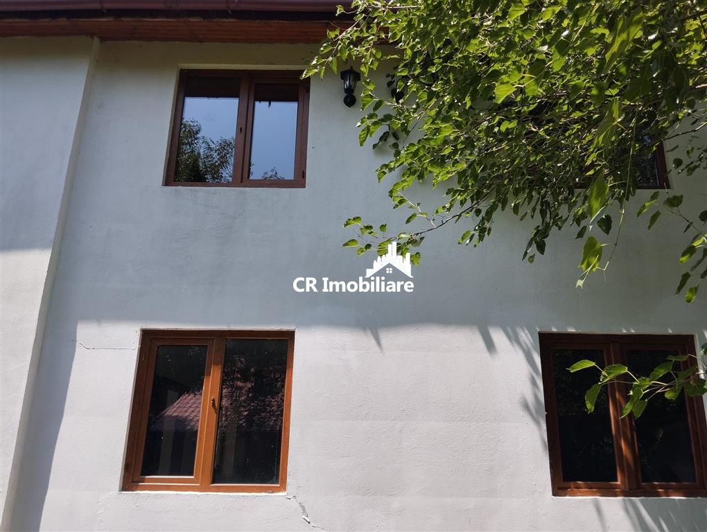 Vila de vanzare cu acces la padurea Izvorani in spatele casei si aproape de centrul comercial Ciolpani - foto 11