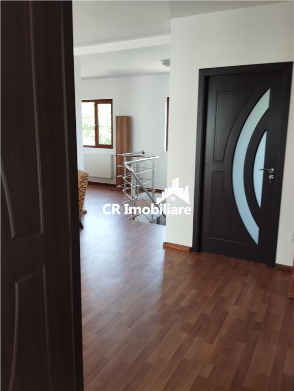 Vila de vanzare cu acces la padurea Izvorani in spatele casei si aproape de centrul comercial Ciolpani - foto 15