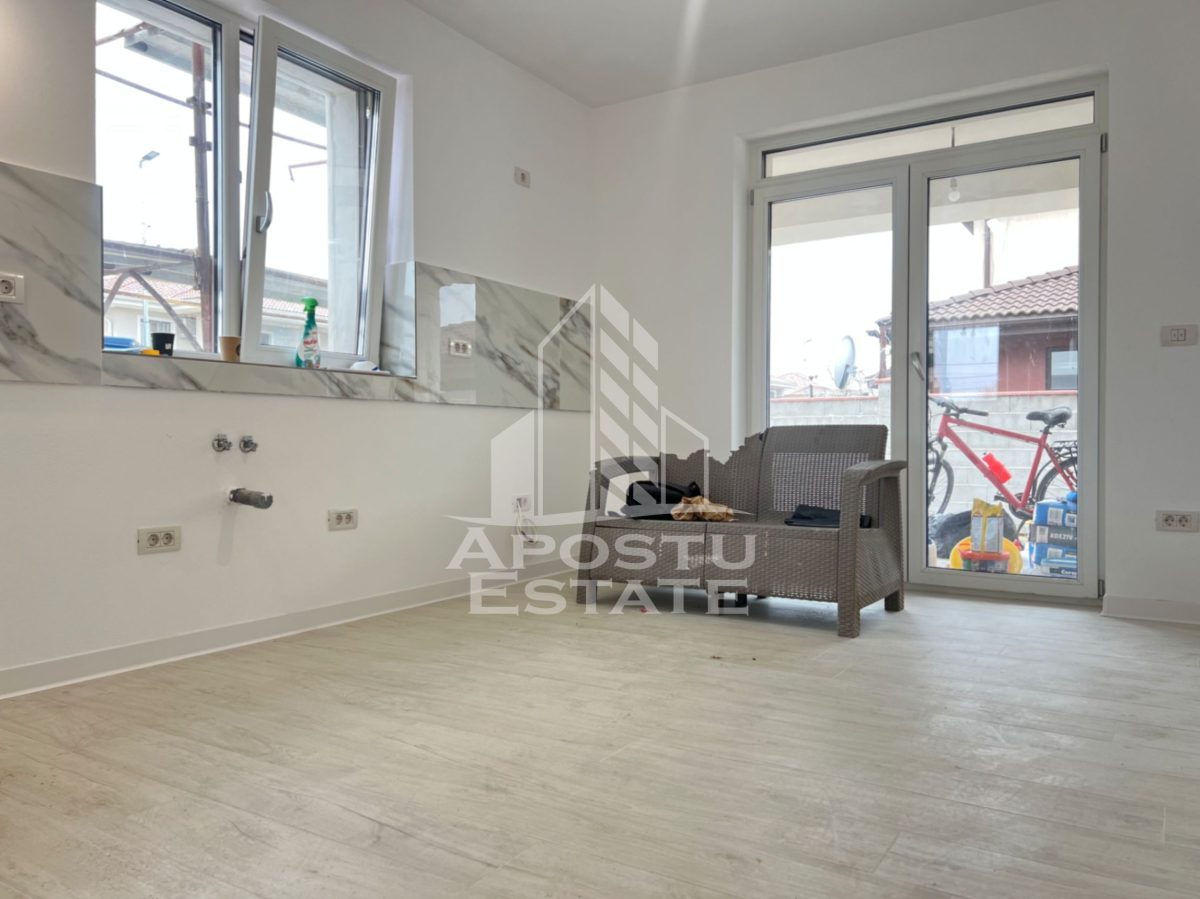 Duplex cu 4 camere, P+M, de vanzare, In Dumbravita - foto 7