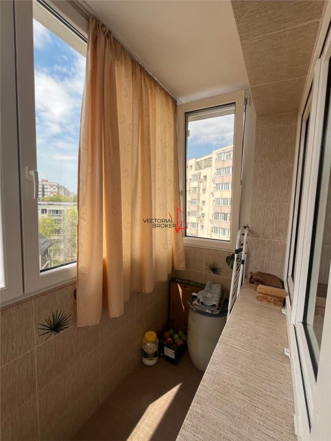 2 camere Titan  Costin Georgian oferta rara! - foto 6