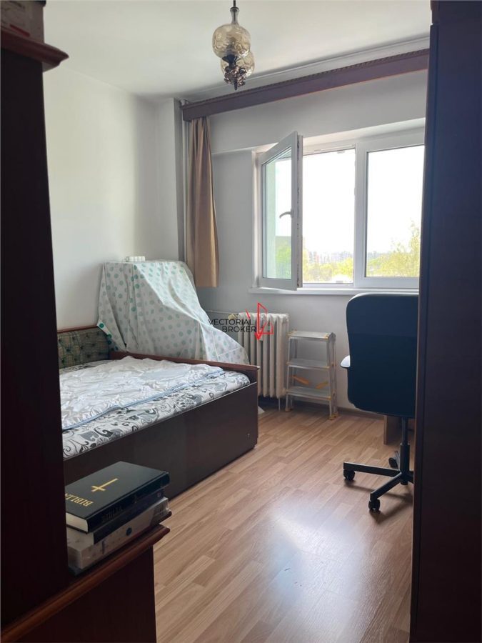 2 camere Titan  Costin Georgian oferta rara! - foto 9