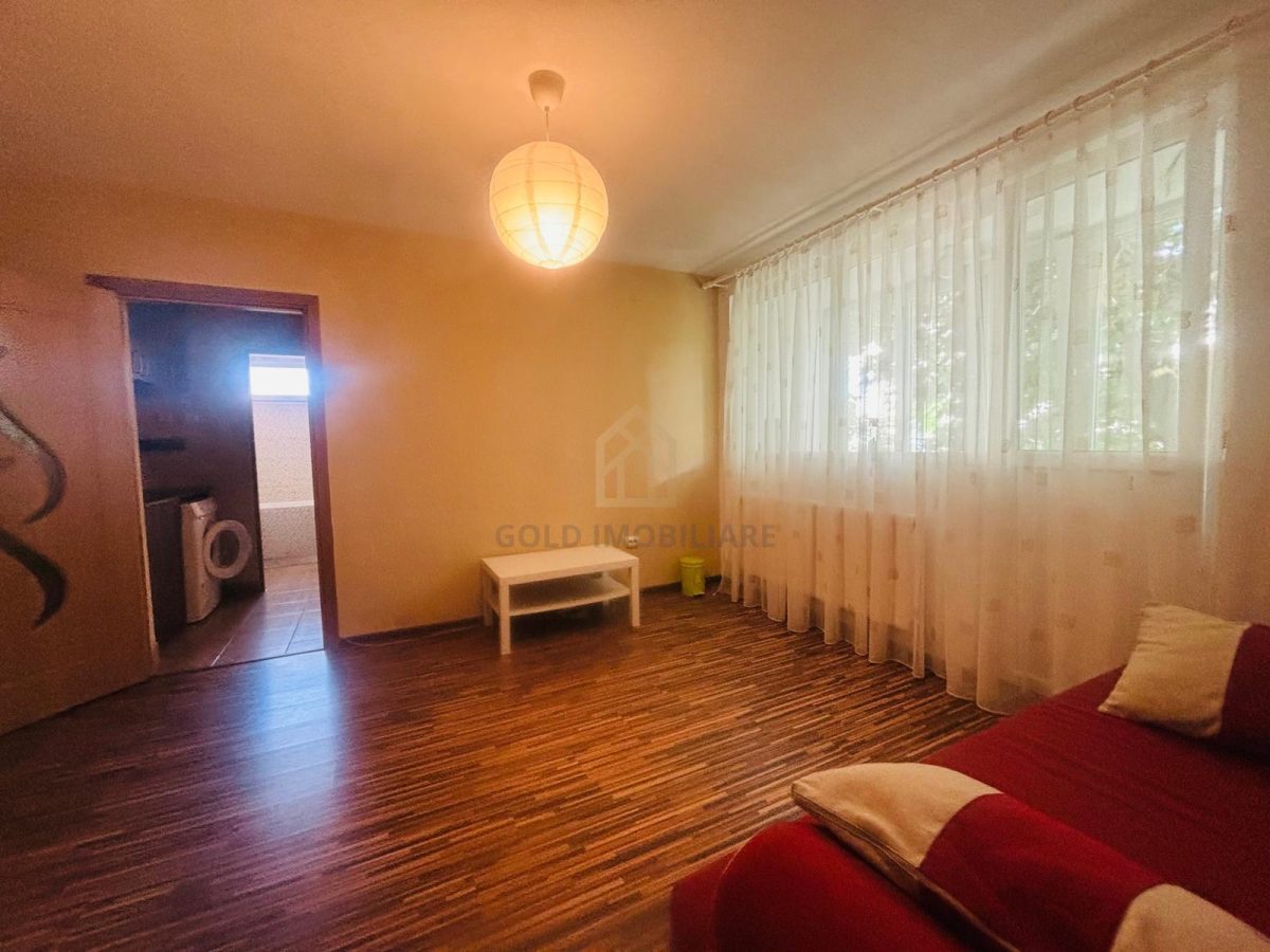 Închiriere apartament 2 camere â€“ zona Ultracentrala - foto 3