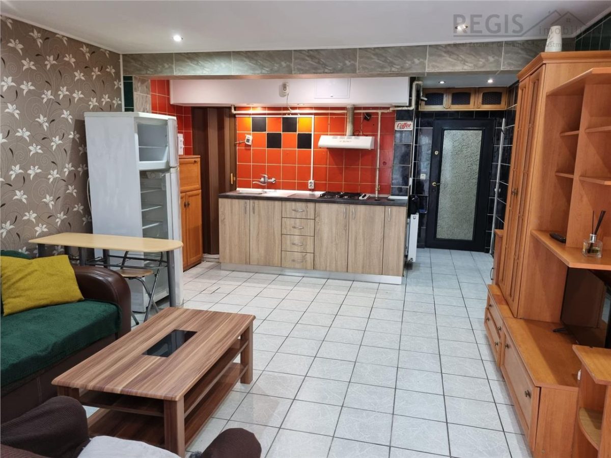 Apartament de doua camere la casa CENTRU - Brasov