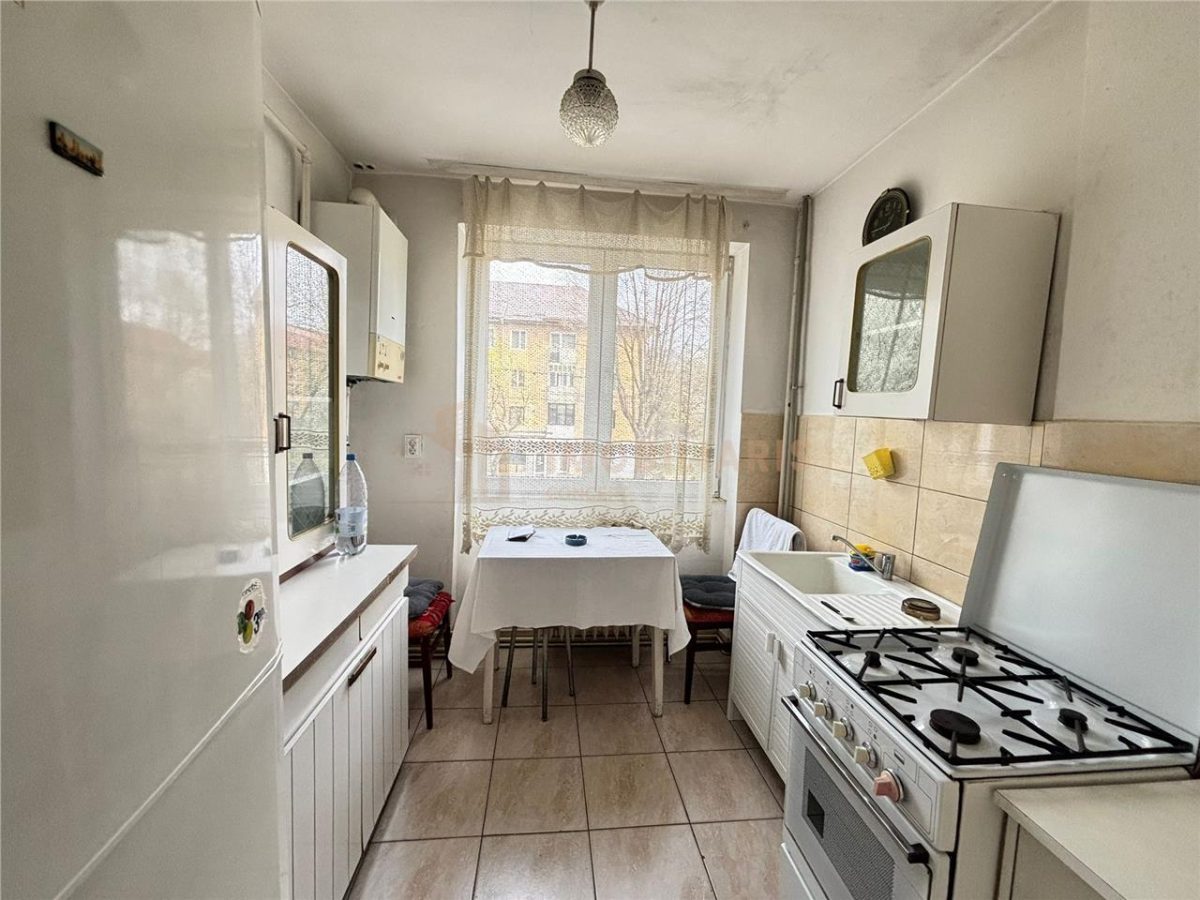 Apartament 2 camere zona Universitatii de Nord - foto 3