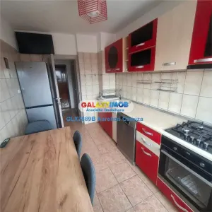 Apartament 3 camere Campia Libertatii/2 bai/parcare proprie - foto 4