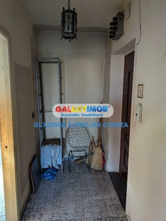 Vanzare apartament 4 camere zona Domenii/Agronomie etaj 4/4 decomandat - foto 4