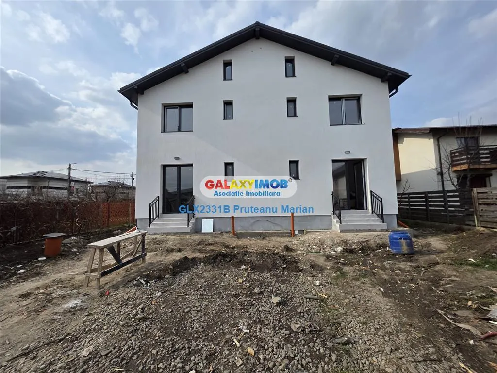 Vanzare casa de tip duplex Premium situata in apropriere de str Parfum - foto 3