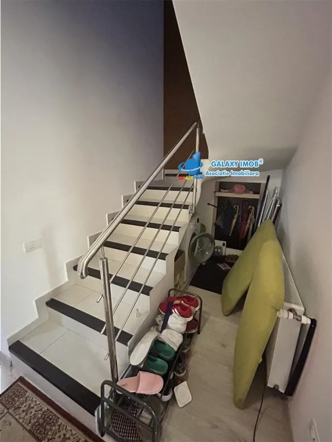 uplex 4 camere-Mansarda utila-Curte amenajata-Pivnita-str Safirului - foto 11