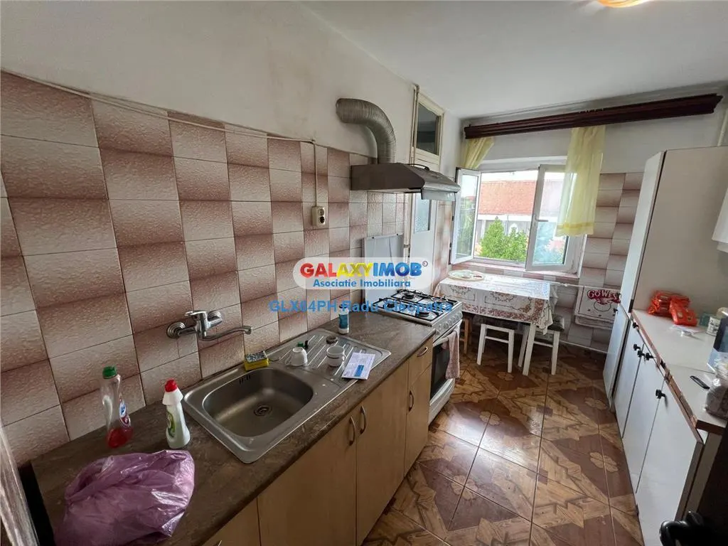 Vanzare apartament 2 camere, Ploiesti, zona centrala - foto 2