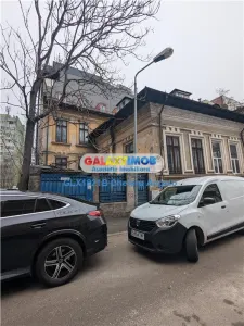 Unirii Cantemir vila P+2 ,210 mp utili, 8 camere teren 155 mp - foto 1