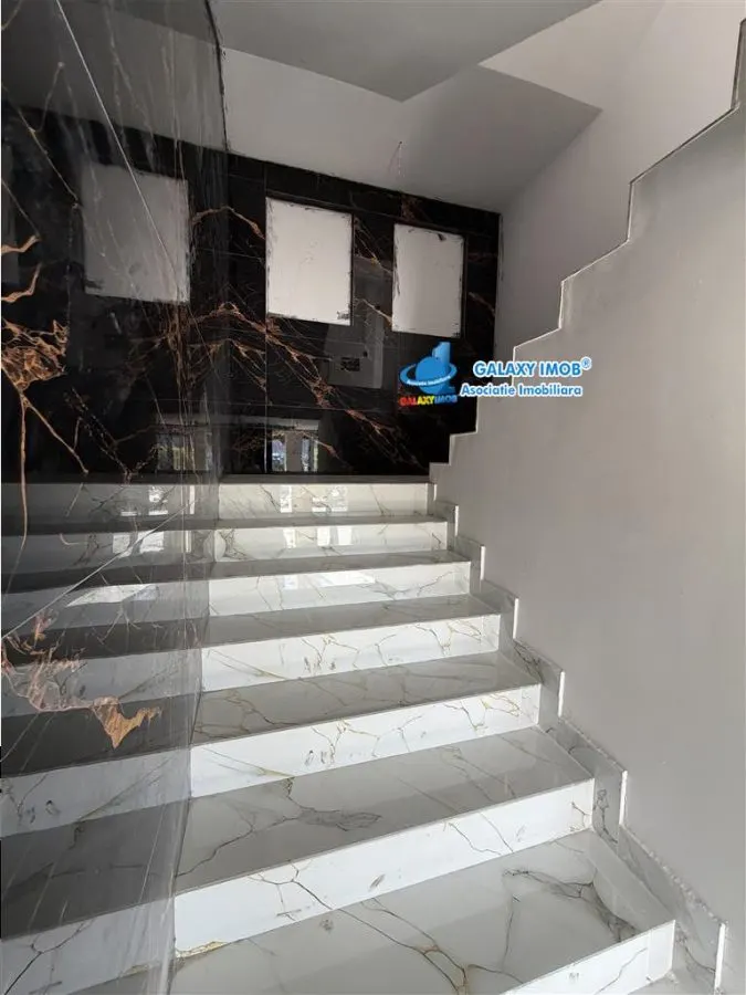 Apartament 3 camere/2 bai-curte 55mp-Boxa-Prelungirea Ghencea - foto 18