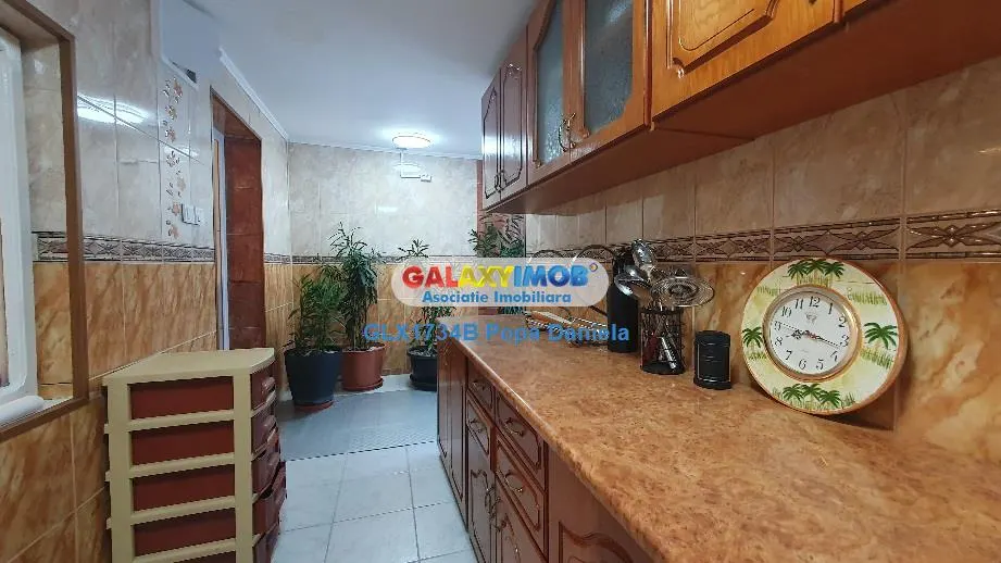 Vanzare casa si teren  in zona Aparatorii Patriei- Berceni - foto 12