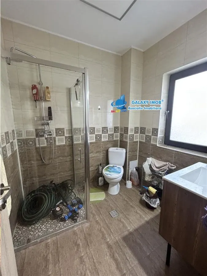 Duplex 4 camere-Mansarda utila-Curte amenajata-Pivnita-str Safirului - foto 7