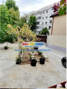 Vila cu teren si piscina,  zona centrala - foto 18