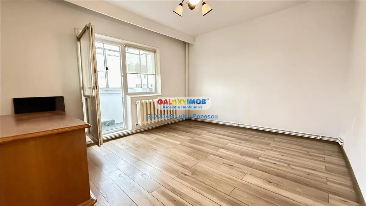Vanzare apartament 3 camere 13 SEPTEMBRIE-RAZOARE 76mp,hol H, centrala - foto 1