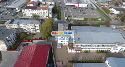 Vanzare teren , spatiu productie incaltaminte si depozit  Husana - foto 2