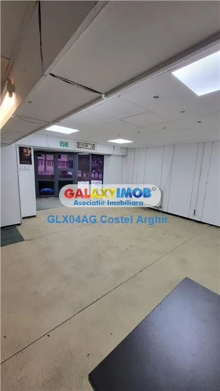 Inchiriem 105 mp spatiu comercial in zona Fratii Golesti - foto 1