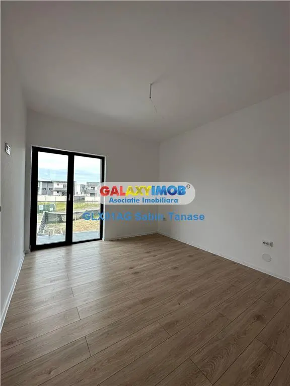 Vanzare prop. imobiliara  VILA Trivale 470 mp utili  si 1200MP teren - foto 5